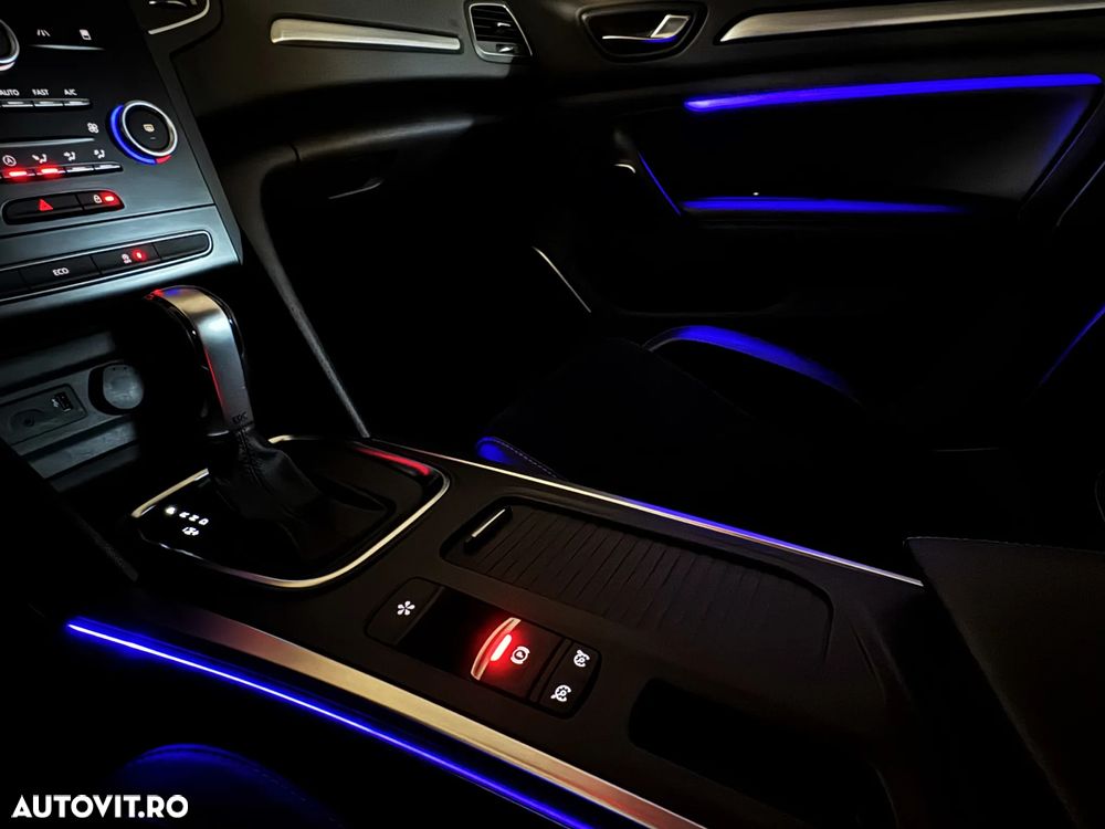 Renault Megane ENERGY dCi 110 EDC INTENS - 24