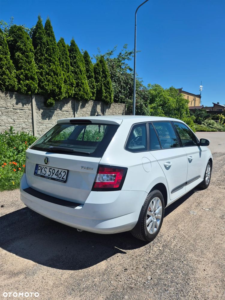 Skoda Fabia - 4