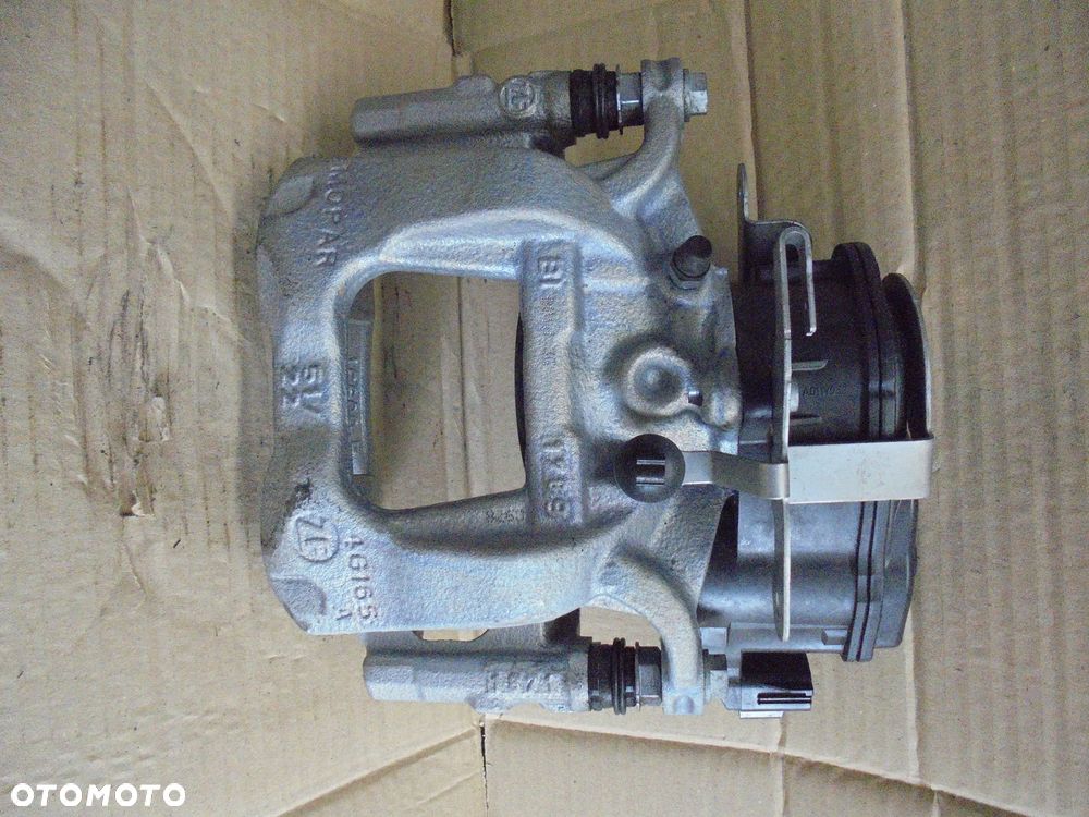 ZACISK HAMULCOWY TYŁ PRAWY ELEKTRYCZNY FIAT DUCATO 2021- 52208199 - 1