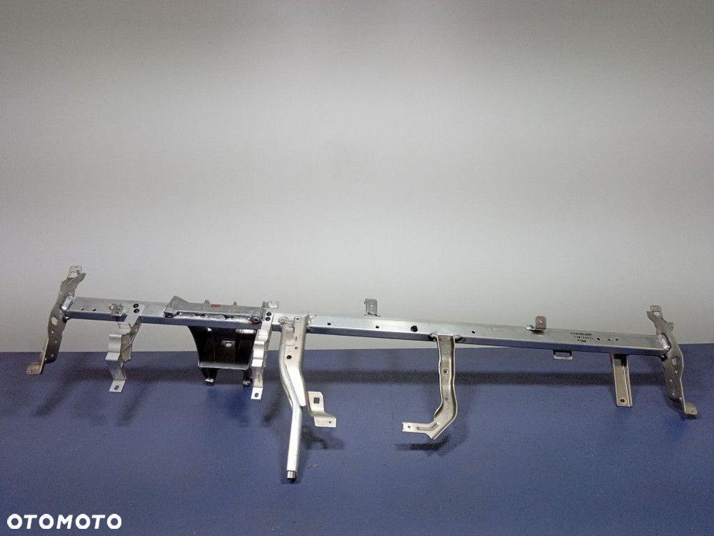 CLS W218 STELAŻ WZMOCNIENIE DESKI KOKPITU A2186800055 - 1