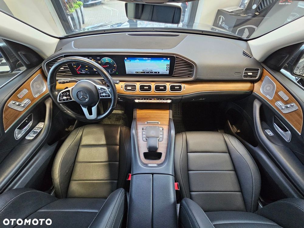 Mercedes-Benz GLE - 22