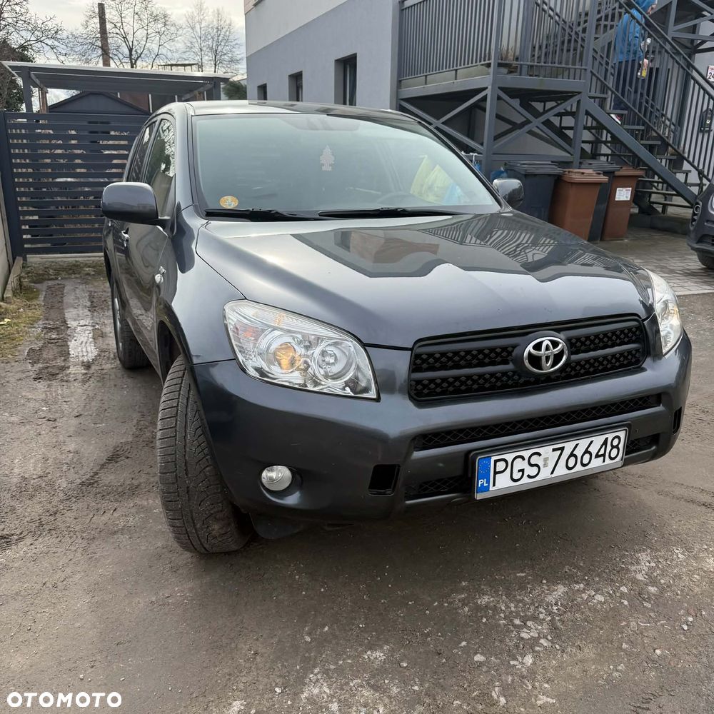 Toyota RAV4 - 32