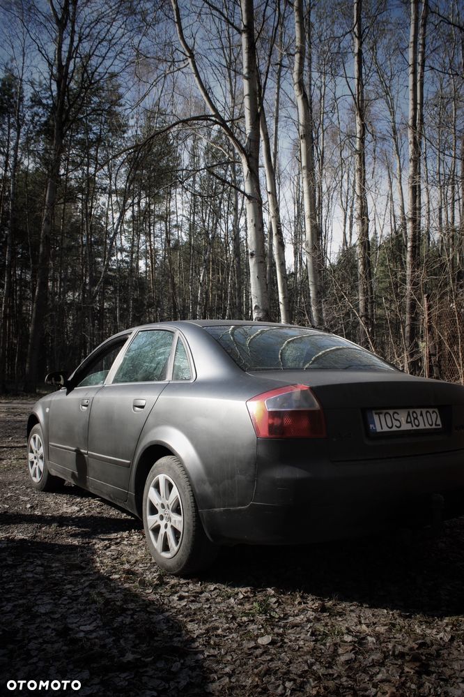 Audi A4 Limousine - 7