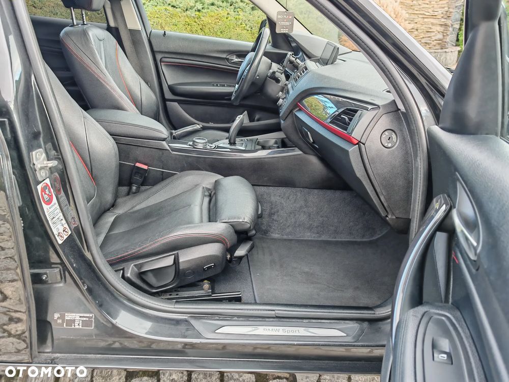 BMW Seria 1 118d Sport Line - 24