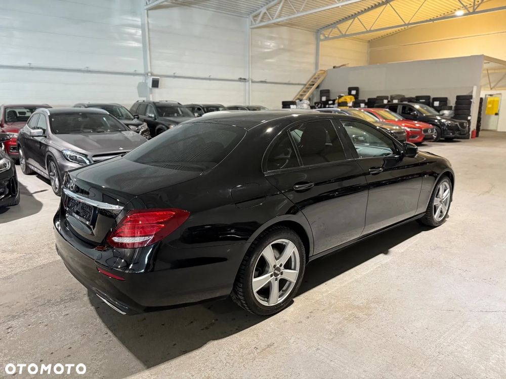 Mercedes-Benz Klasa E 300 - 15