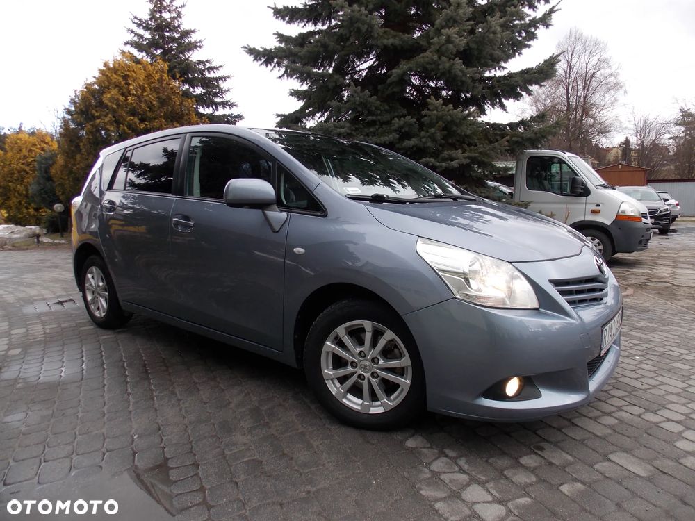 Toyota Verso 2.0 D-4D Sol plus - 14