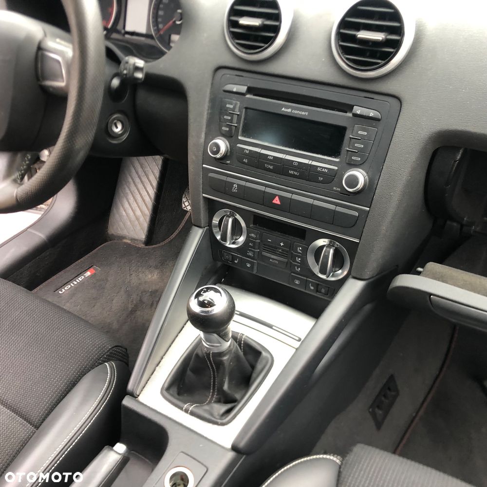 Audi A3 3-drzwiowe 1.6 S line Sportpaket (plus) - 11