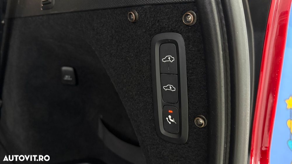 Volvo XC 90 D5 AWD Inscription - 31