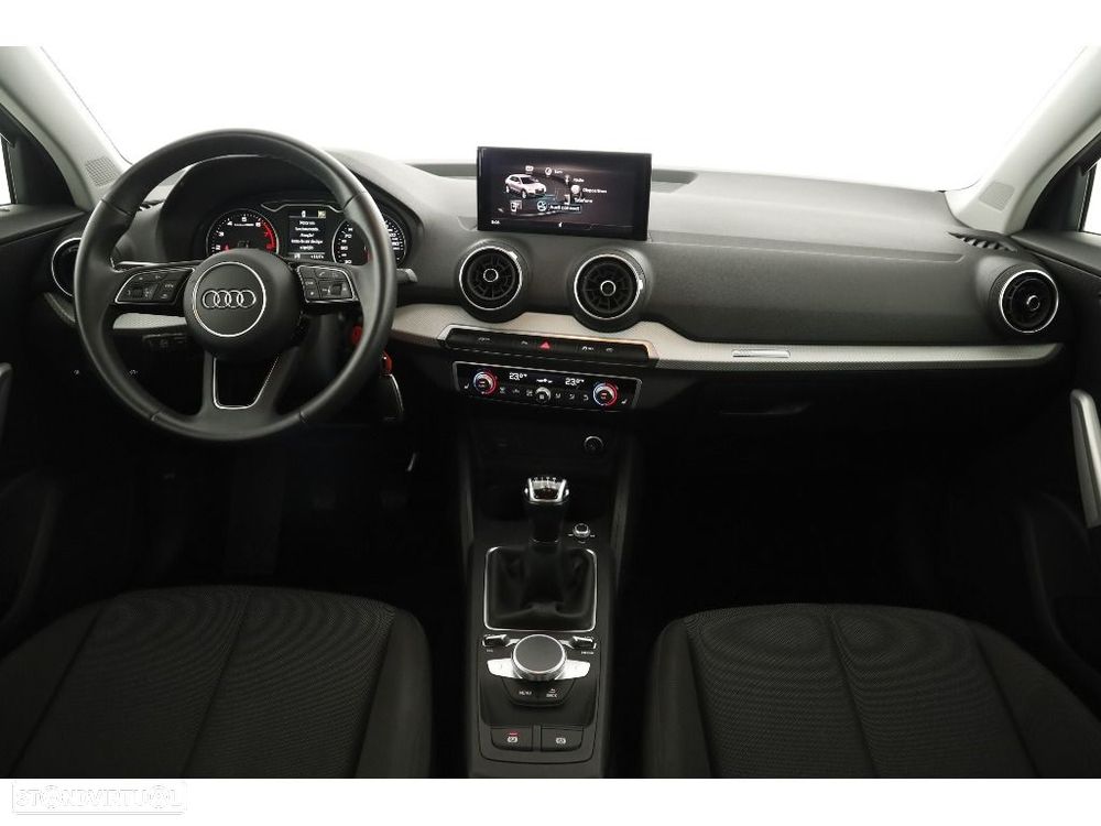 Audi Q2 30 TFSI Advanced - 25