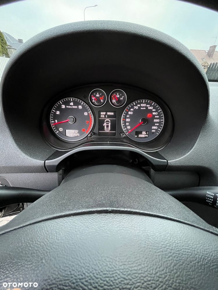 Audi A3 Sportback 1.4 TFSI Attraction - 16