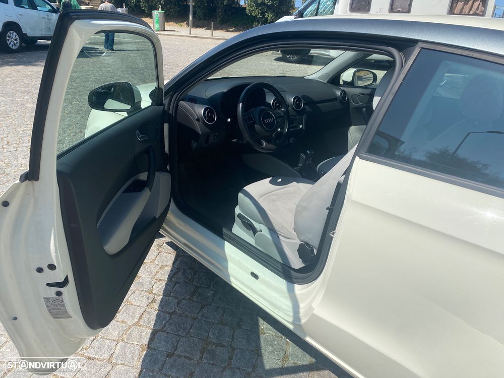 Audi A1 1.6 TDI Attraction - 7