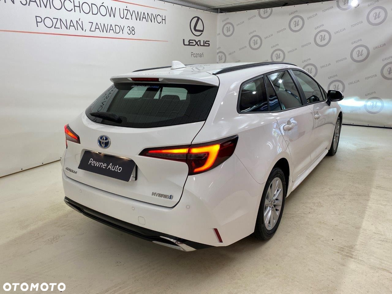 Toyota Corolla 1.8 Hybrid Comfort - 21