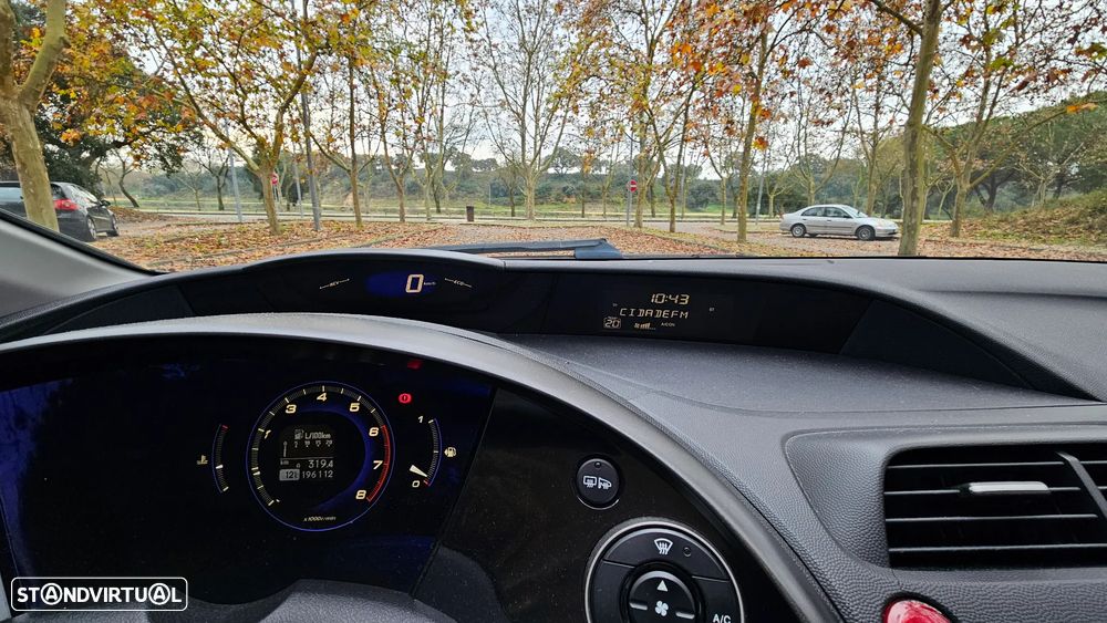 Honda Civic 1.4 Comfort - 9