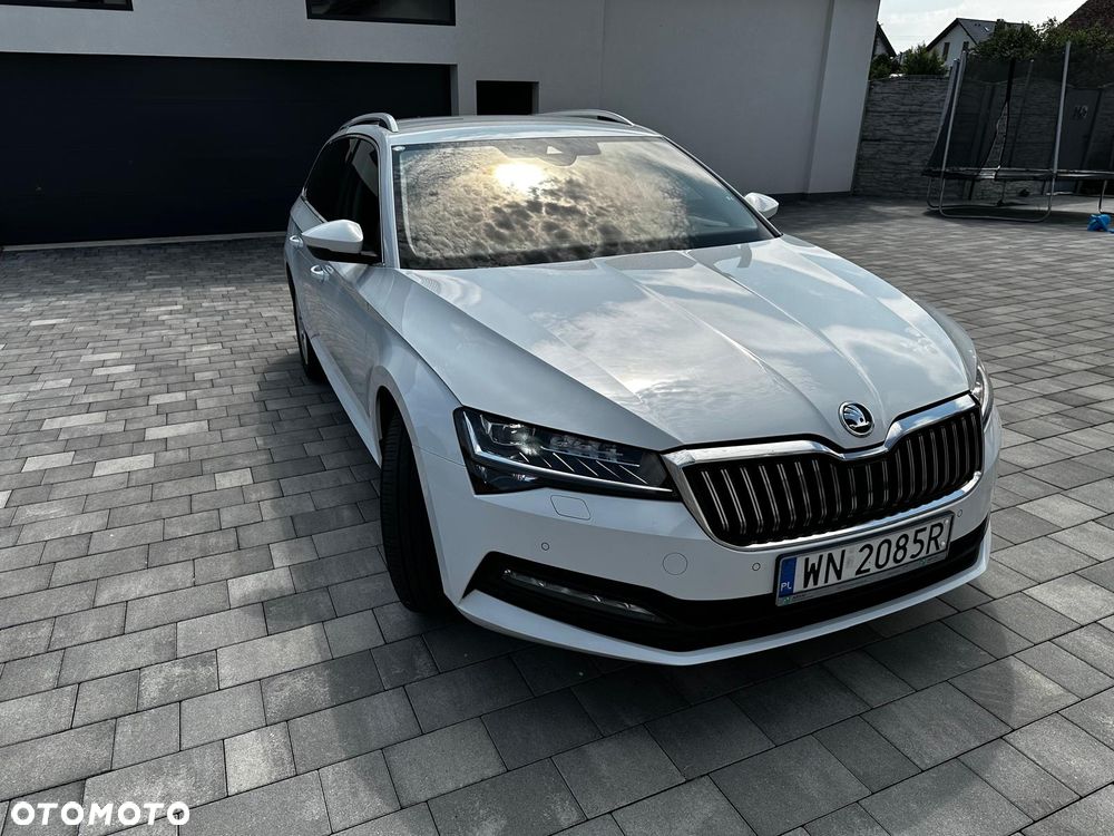 Skoda Superb 2.0 TDI SCR Ambition DSG - 10