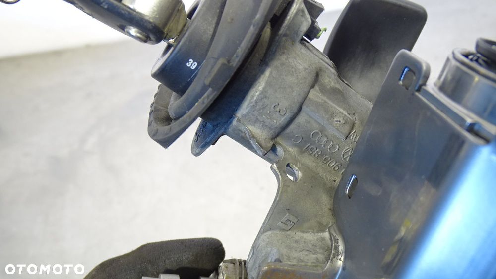 KOLUMNA KIEROWNICZA ZE STACYJKĄ AUDI A4 B6 1.9TDI - 4