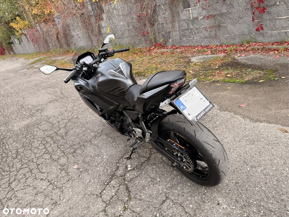 Kawasaki Ninja - 18