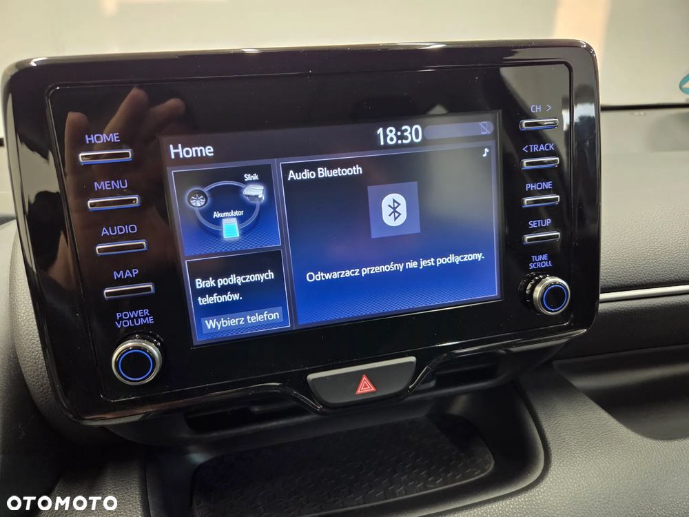 Toyota Yaris Hybrid 1.5 Executive - 18