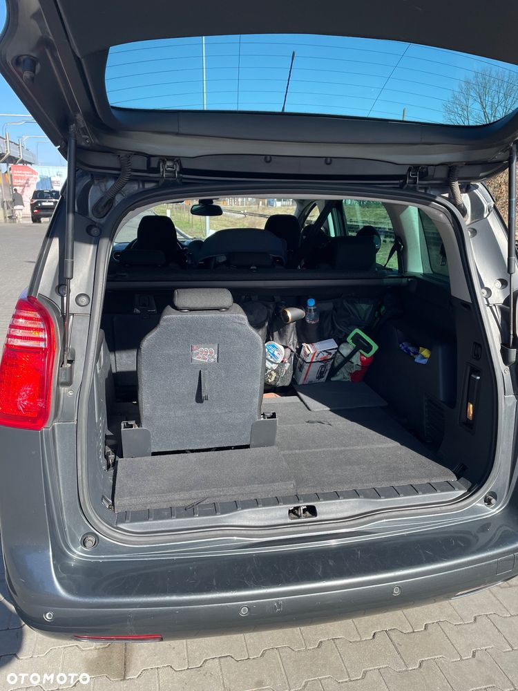 Peugeot 5008 1.6 HDi Premium - 24