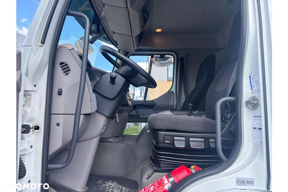 DAF LF 290 4x2 EURO6 + SIDE OPENING + VERY LOW MILEAGE! - 15