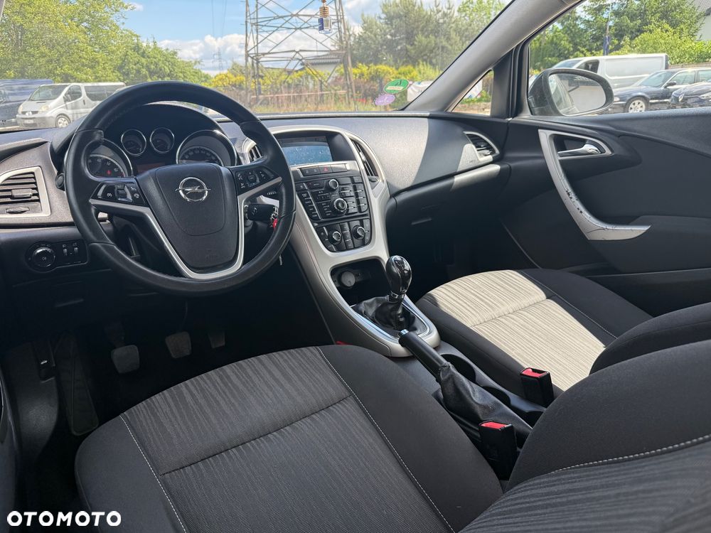 Opel Astra 1.4 T Cosmo - 33