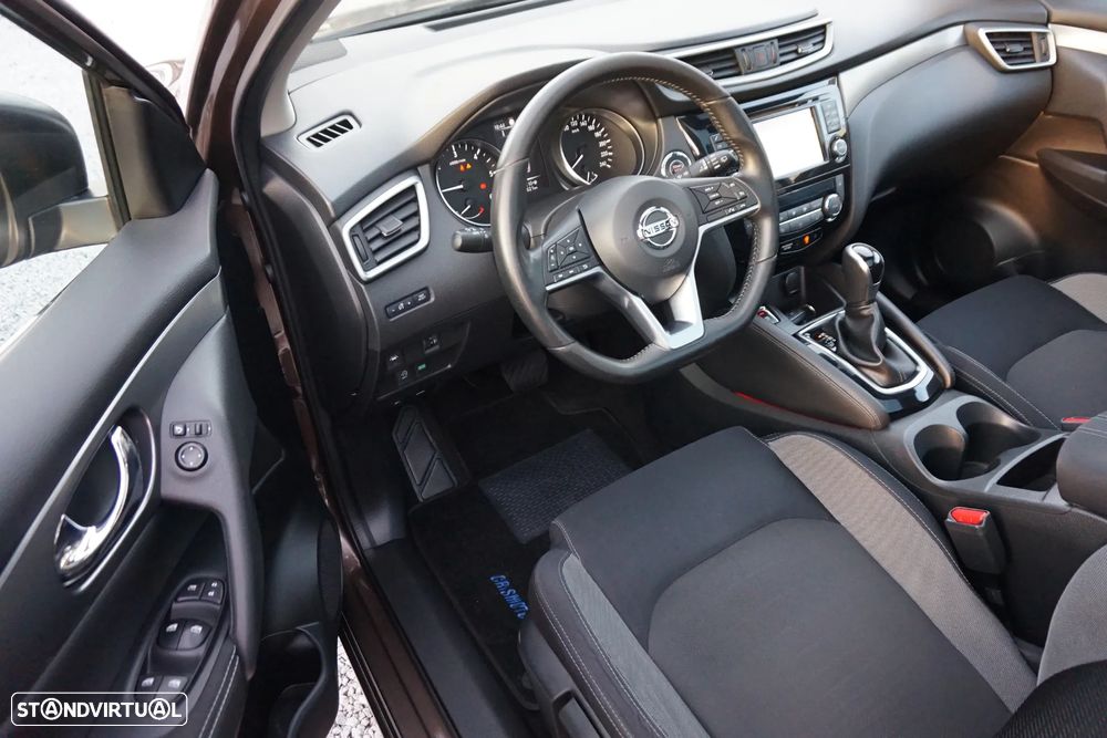 Nissan Qashqai 1.6 dCi N-Connecta 18 Xtronic - 19