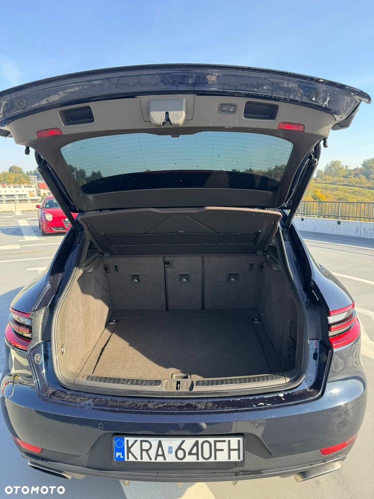 Porsche Macan Standard - 14