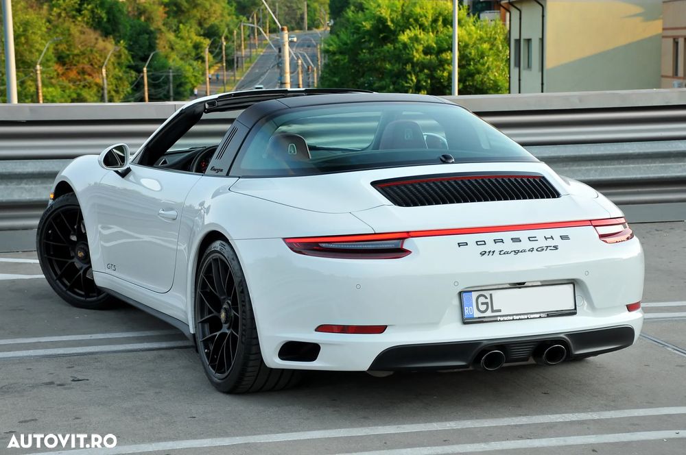Porsche 911 4S PDK - 17