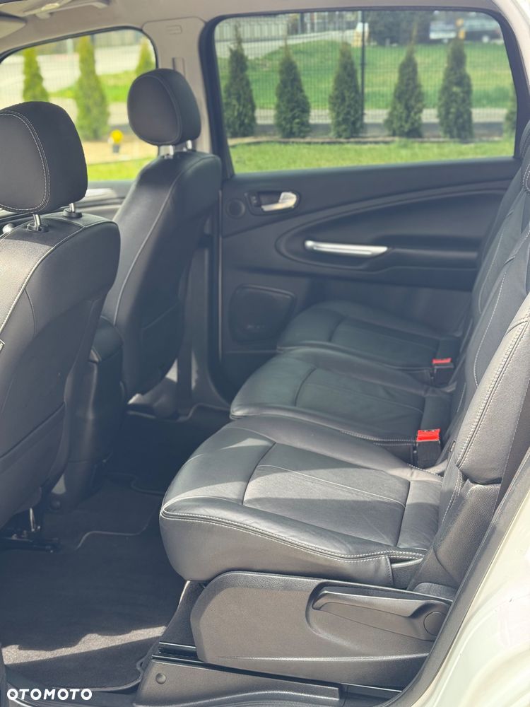 Ford S-Max 2.2 TDCi DPF Durashift-6-tronic Titanium - 24