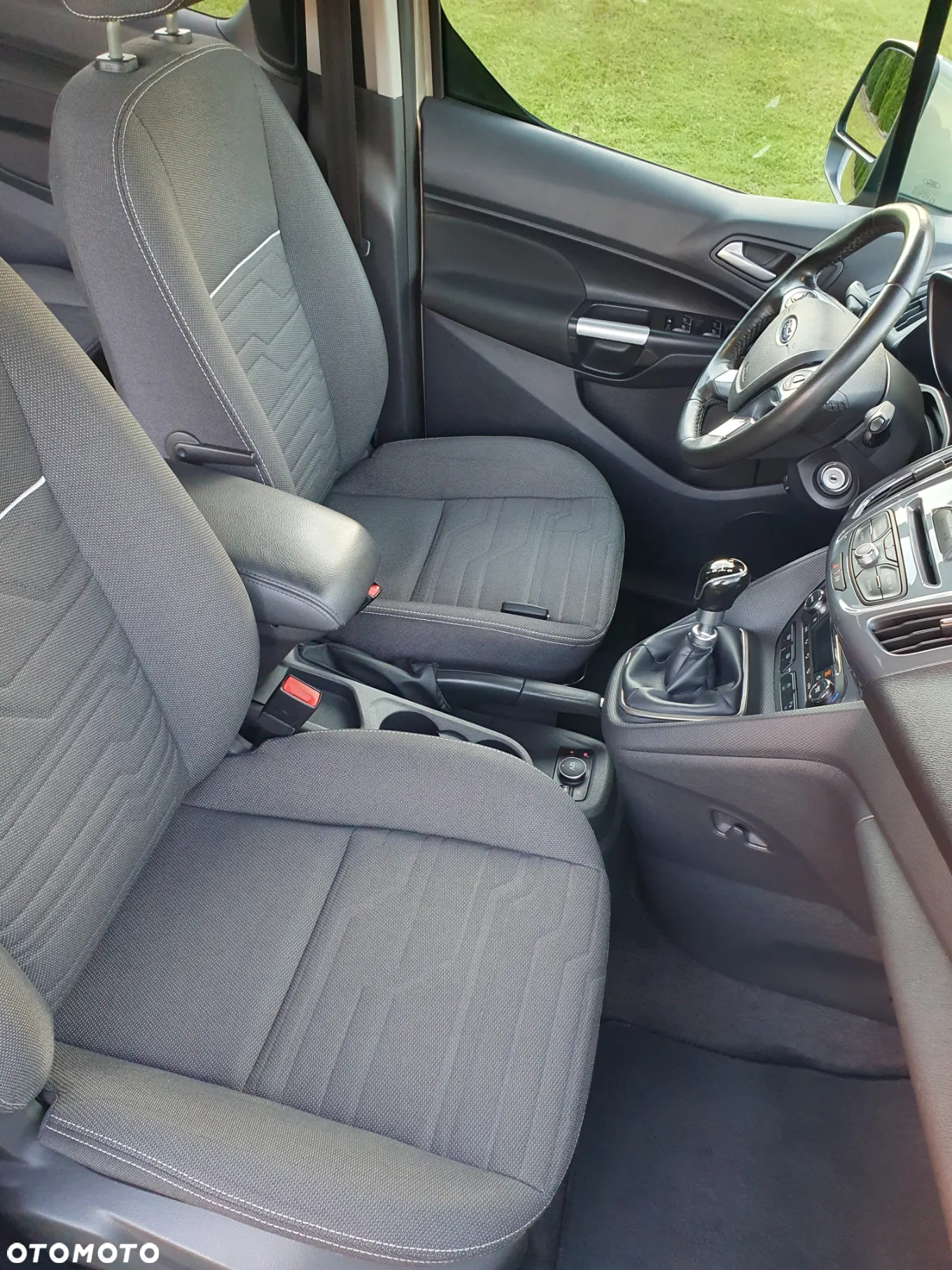 Ford Tourneo Connect Grand 1.5 EcoBlue Start/Stop Titanium - 20