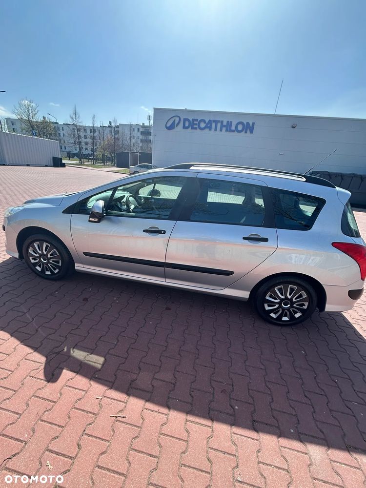 Peugeot 308 1.6 HDi Presence - 3