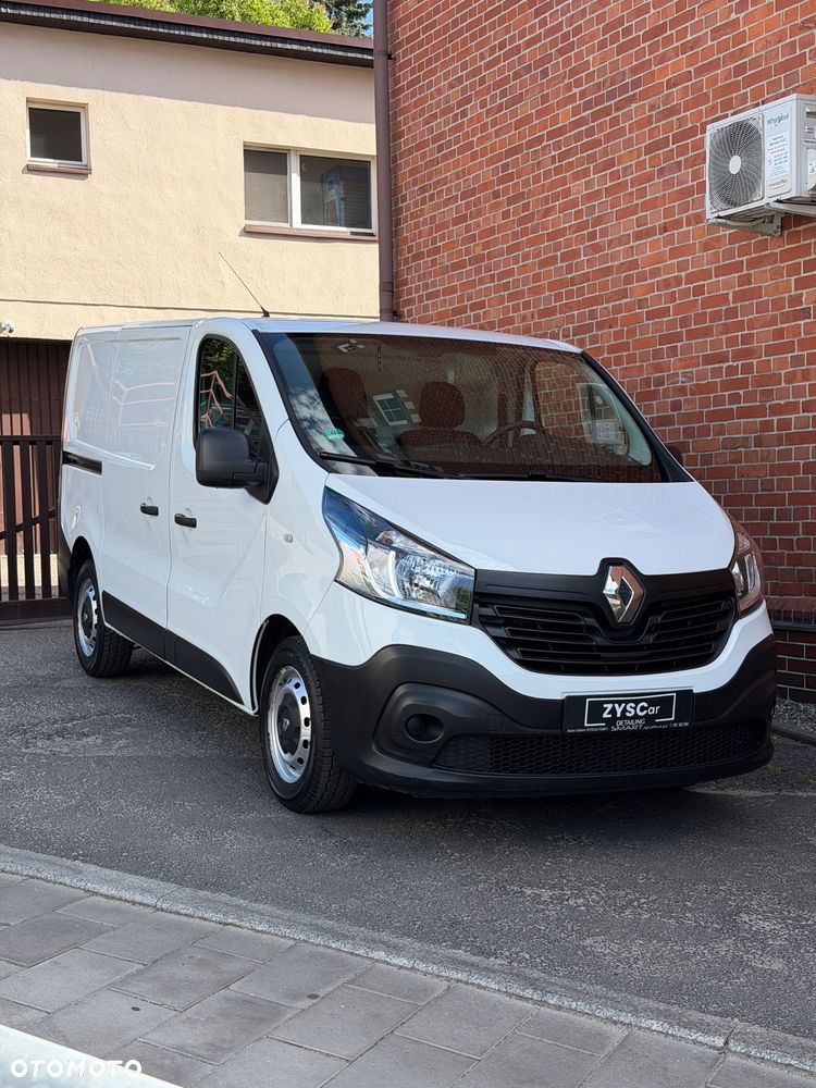 Renault Trafic - 1