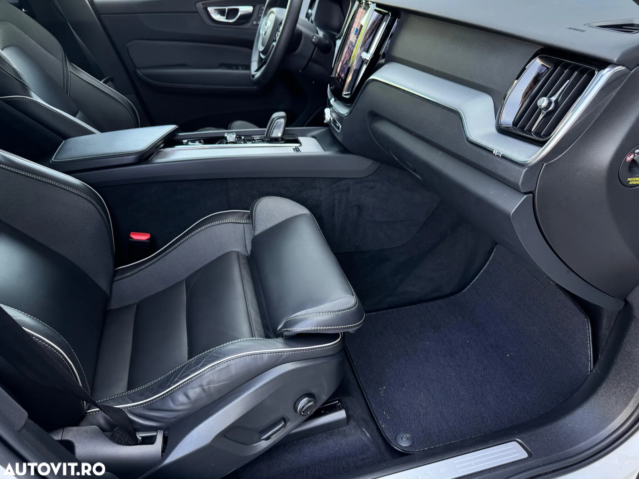 Volvo XC 60 B4 D Geartronic RDesign - 15