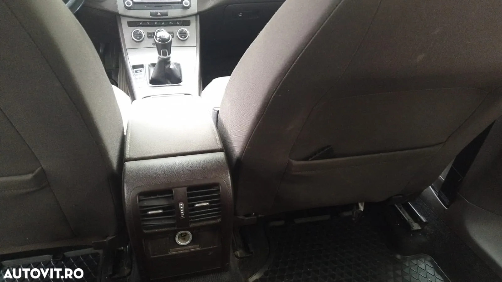 Volkswagen Passat 2.0 TDI DPF Blue TDI Comfortline - 4
