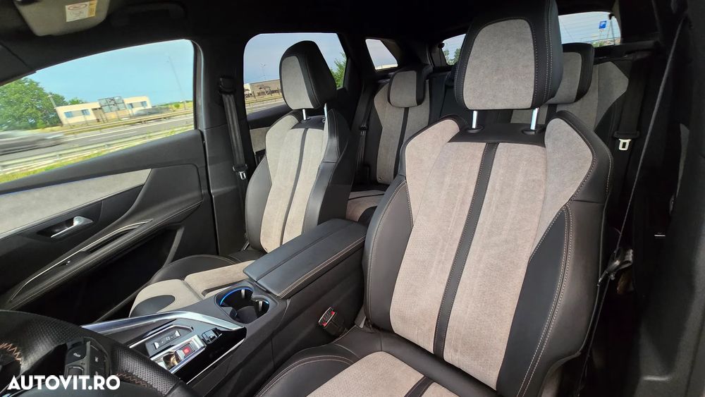 Peugeot 3008 PHEV 300 EAT8 4X4 GT - 10