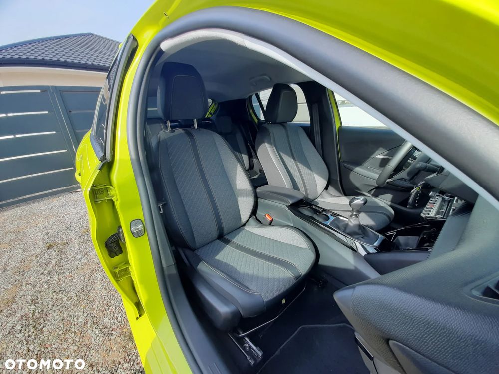 Peugeot 208 1.2 PureTech Allure S&S - 11