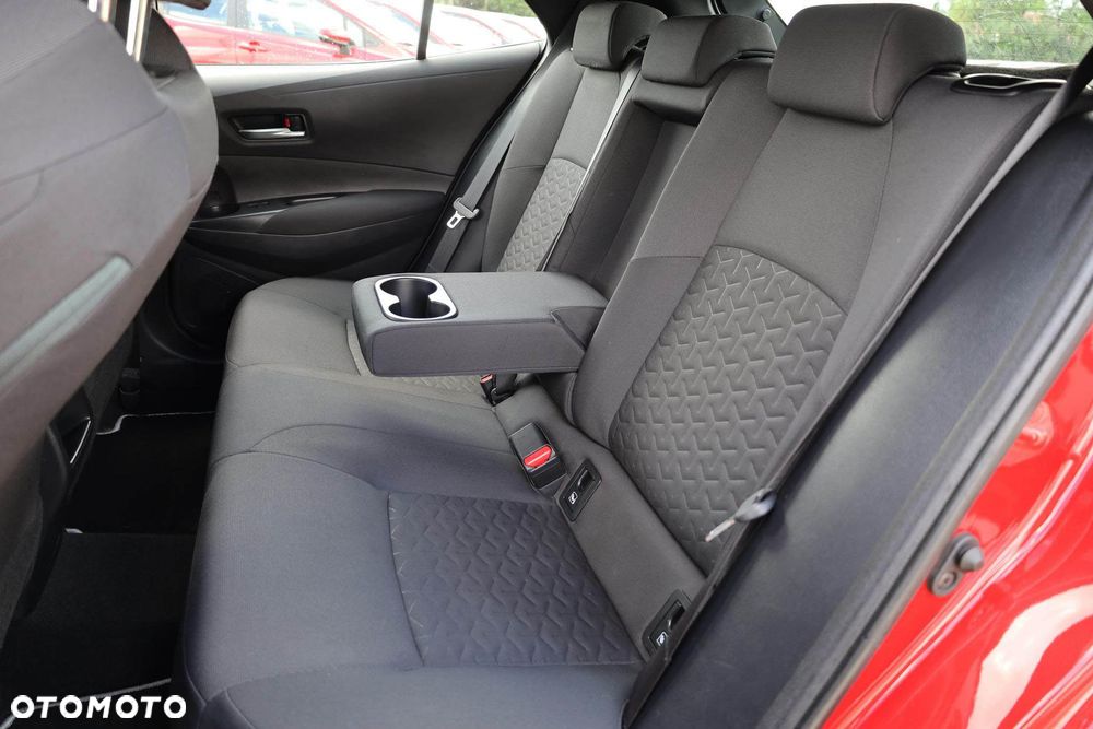 Toyota Corolla 1.8 Hybrid Comfort - 36