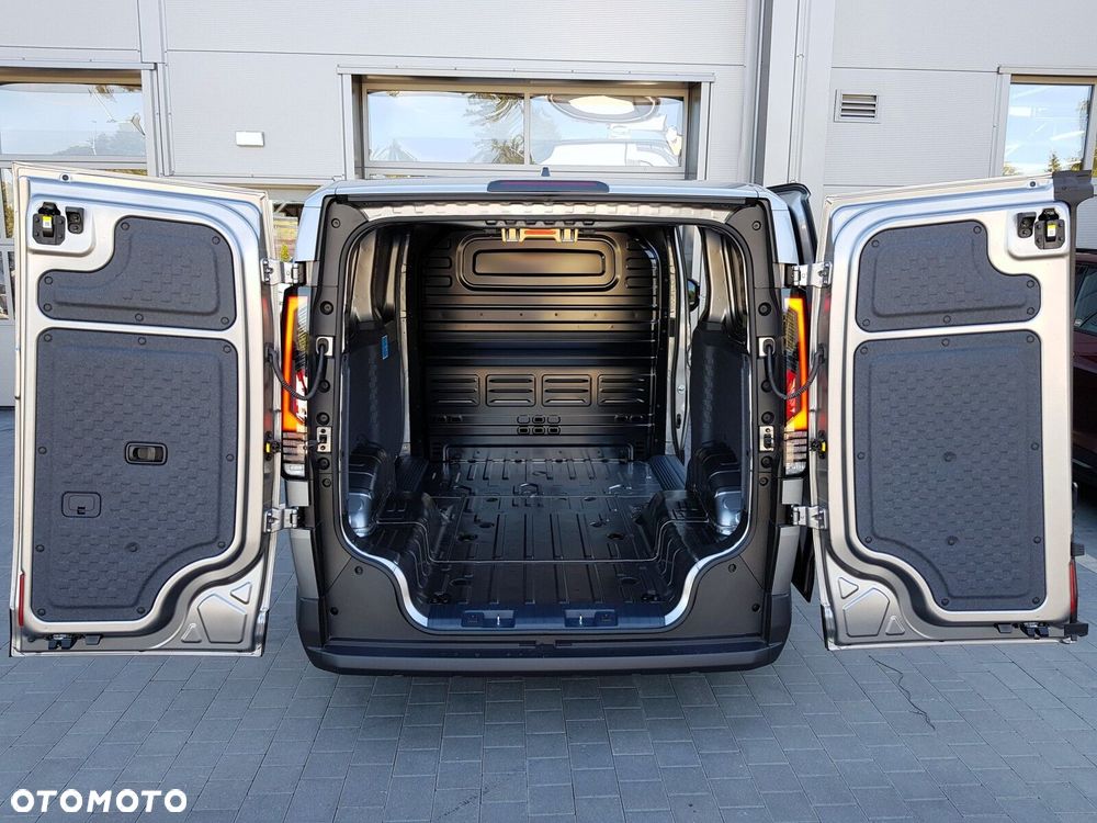 Kia PV5 71.2kWh - 15