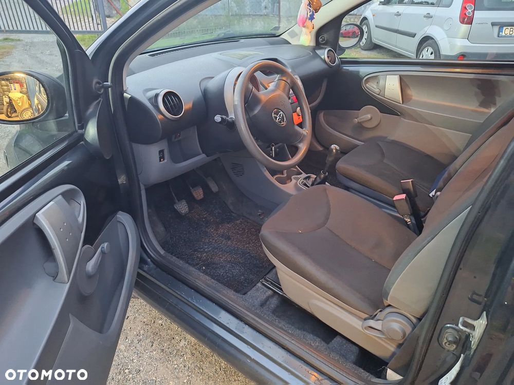 Toyota Aygo 1.0 VVT-i Luna EU5 - 6