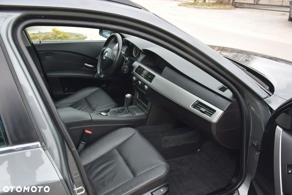 BMW Seria 5 - 26