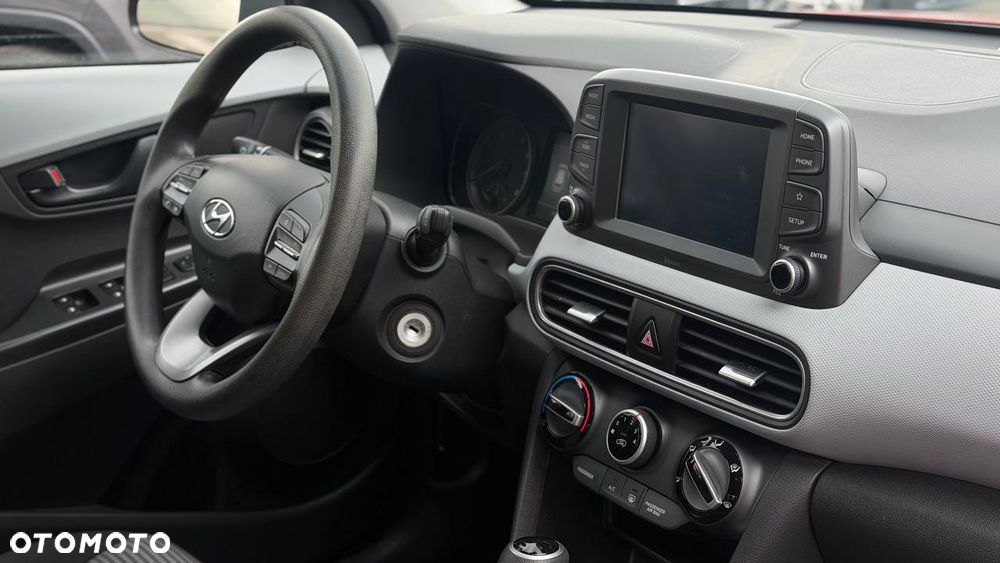 Hyundai Kona - 17
