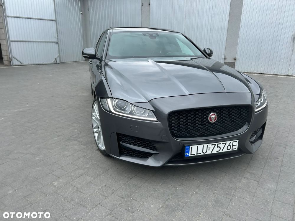 Jaguar XF 20d AWD R-Sport - 2