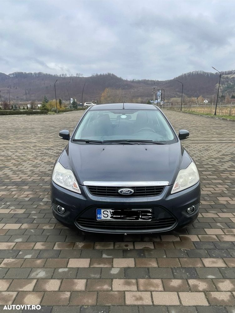 Ford Focus - 1