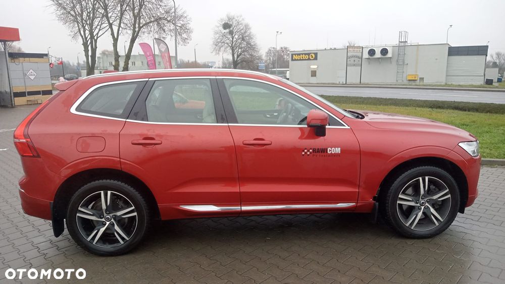 Volvo XC 60 T5 AWD Momentum - 7