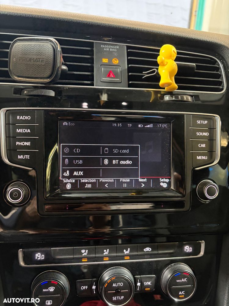 Volkswagen Golf - 14