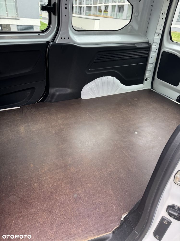 Citroën Berlingo MPV XL BlueHDi 100 LIVE PACK - 13
