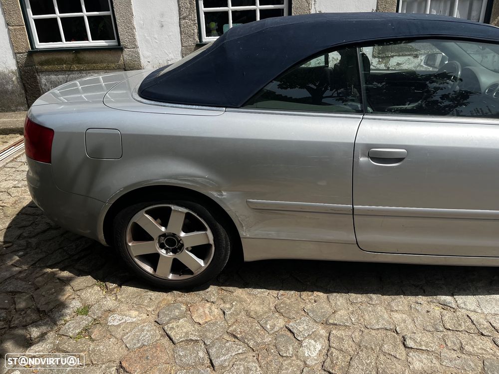 Audi A4 Cabrio 1.8 T - 8