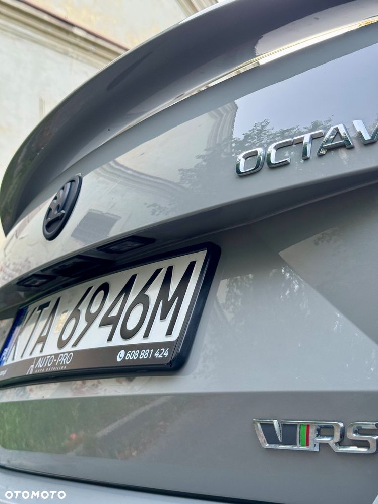 Skoda Octavia 2.0 TSI RS DSG - 13