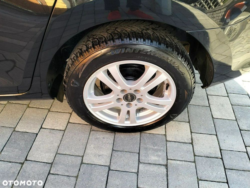 Skoda RAPID 1.2 Active - 29