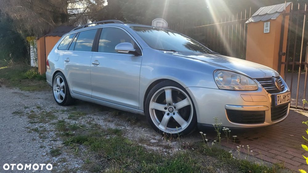 Volkswagen Golf 1.9 TDI DPF Sportline - 8