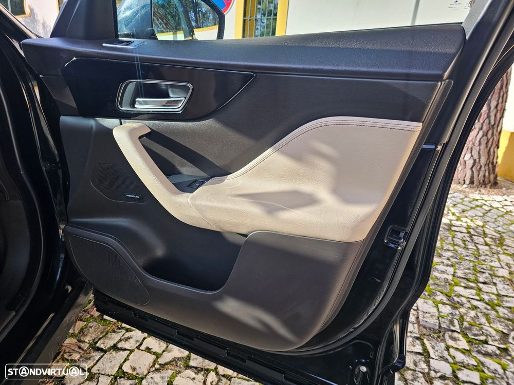 Jaguar F-Pace 2.0 i4D Prestige Aut. - 14